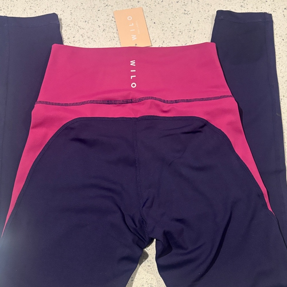 Wilo Athleisure 7/8 High-Rise Yoga Pants Navy Pink Size S NWT